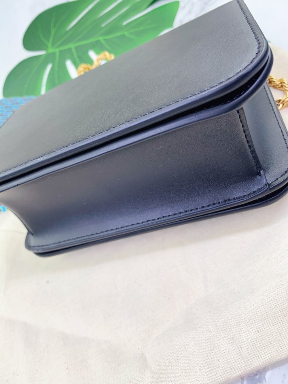 Tory Burch Eleanor Small Bag - Picture 7 of 9